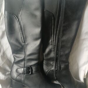 Elegant Black Women's Boots
